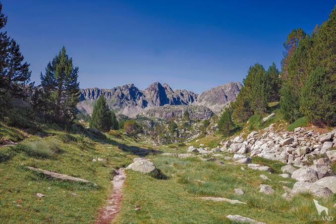 Andorra Mountains & Skiing